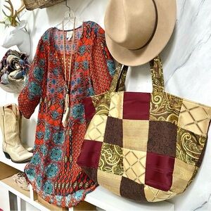 Artisan patchwork large vintage tote/weekender/travel bag w cabin cottage vibe